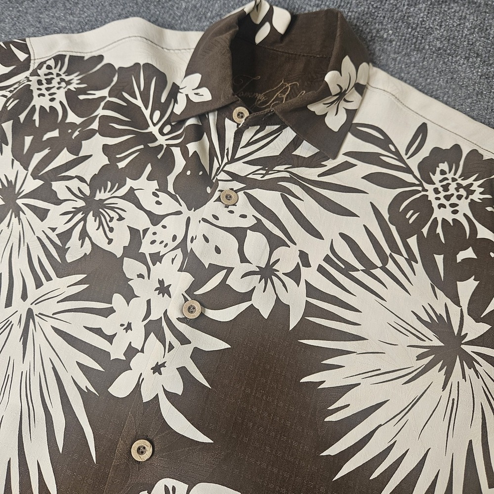 Tommy Bahama‎ Mens Silk Button Up Shirt Size Small Brown Floral Short Sleeve